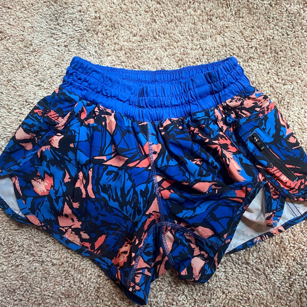 size 4 lulu shorts